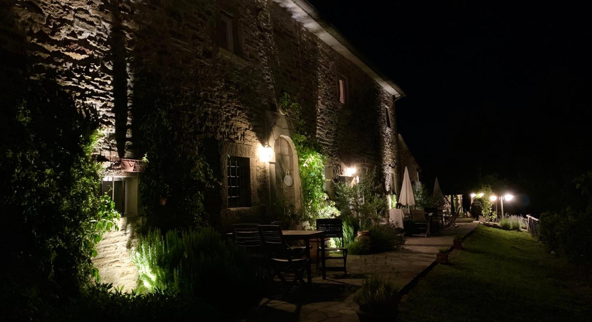مبيت وإفطار أنغياري Relais Il Pozzeto المظهر الخارجي الصورة